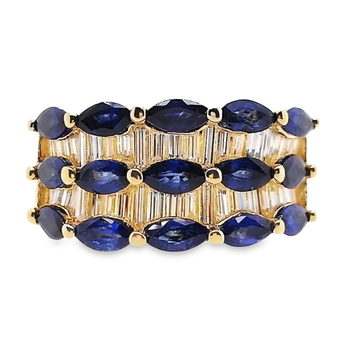 2.26ct Natural Sapphires and 1.25ct Natural Diamonds set with 18K Yellow Gold Ring
