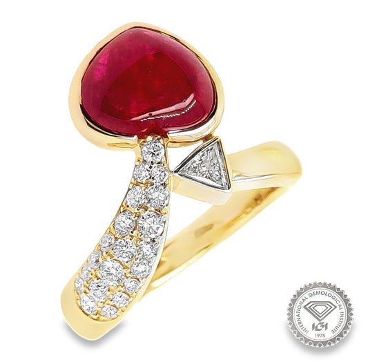 3.32ct 3.32ct NATURAL BURMA RUBY accented by 0.41ct NATURAL DIAMONDS Ring set in 18K Yellow Gold