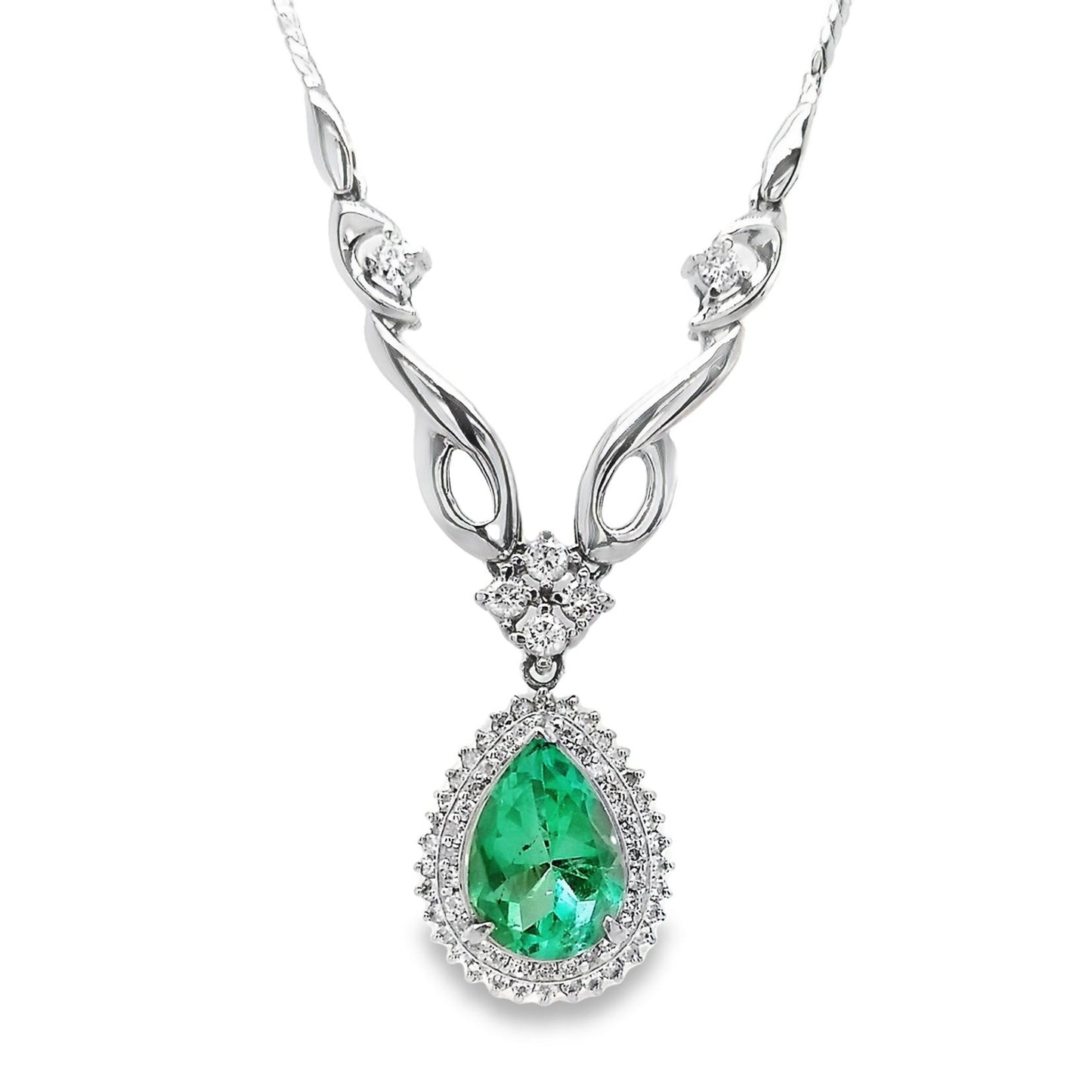 2.51ct Natural Colombian Emerald and 0.76ct Natural Diamonds set with Platinum Necklace