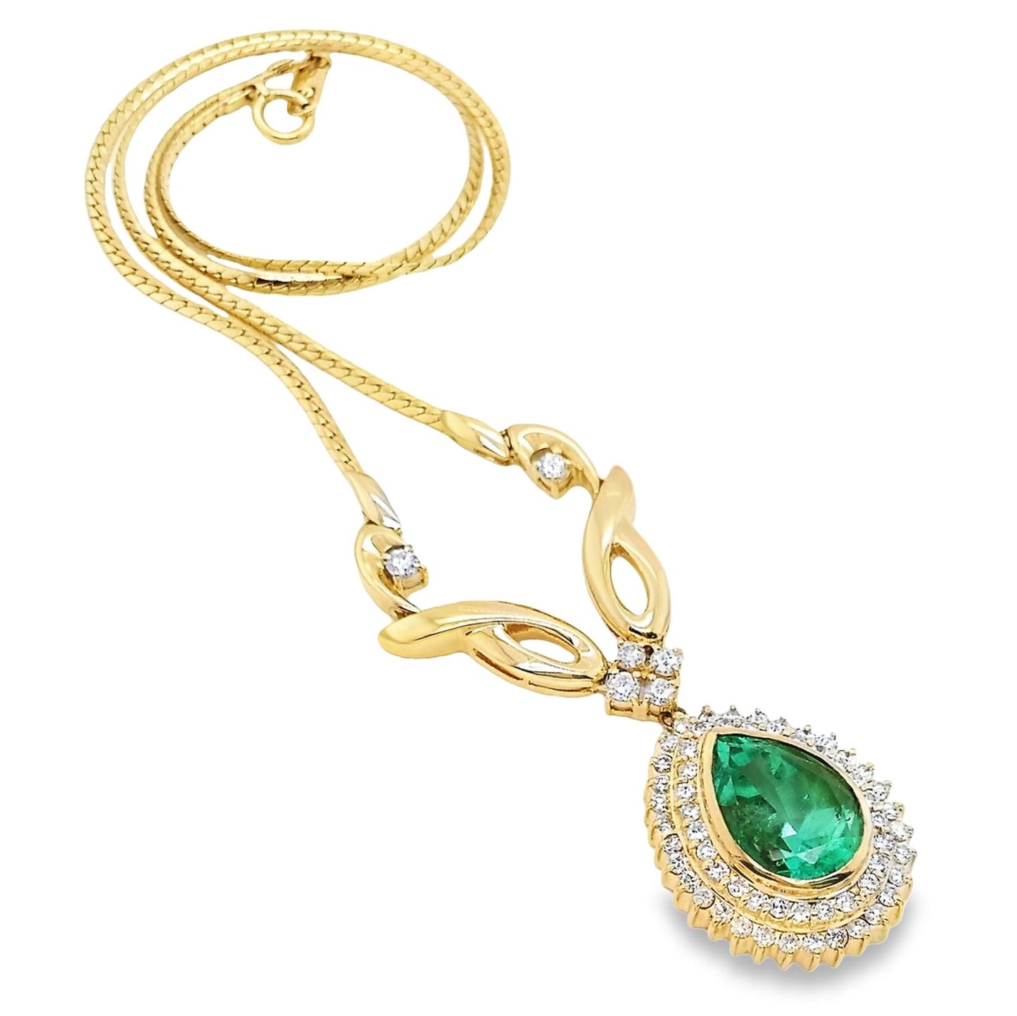 5.14ct NATURAL COLOMBIA EMERALD accented by 1.46ct NATURAL DIAMONDS set with 18K Yellow Gold Necklace