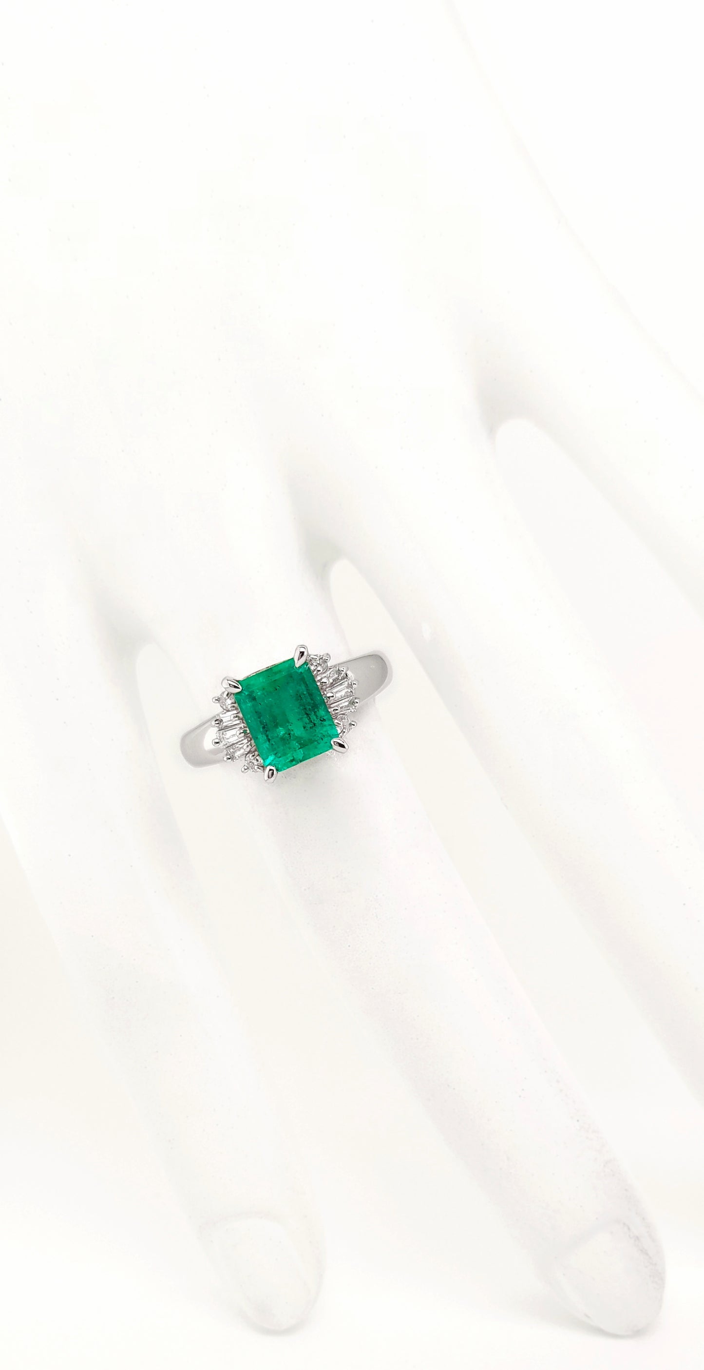 1.44ct Natural Emerald and 0.23ct Natural Diamonds set with Platinum Ring - SALE