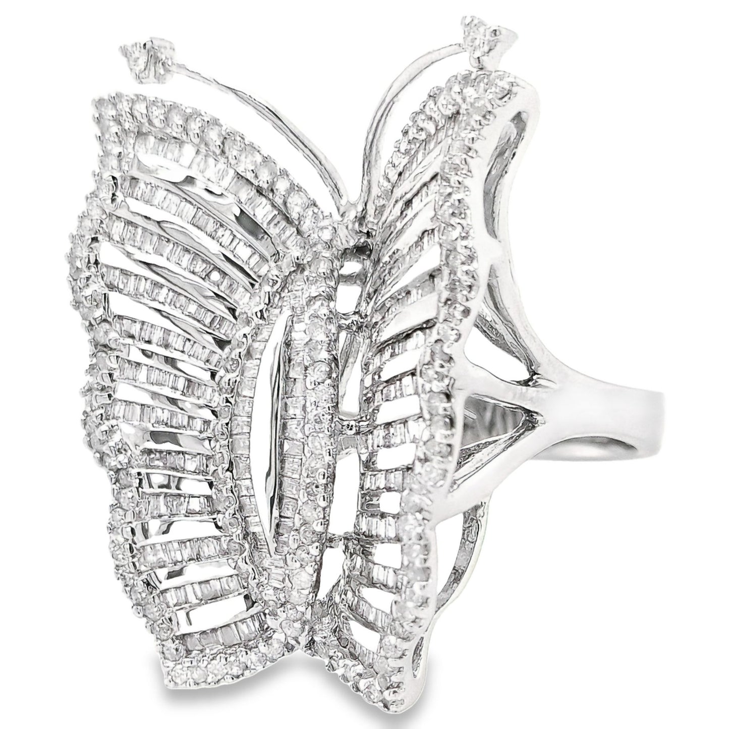 1.75ct Natural Diamonds set with 18K White Gold Butterfly Ring