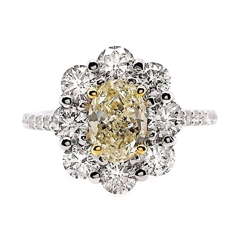 1.00ct NATURAL FANCY COLOR DIAMOND and 1.38ct NATURAL WHITE DIAMONDS set with 18K Yellow Gold & Platinum Ring