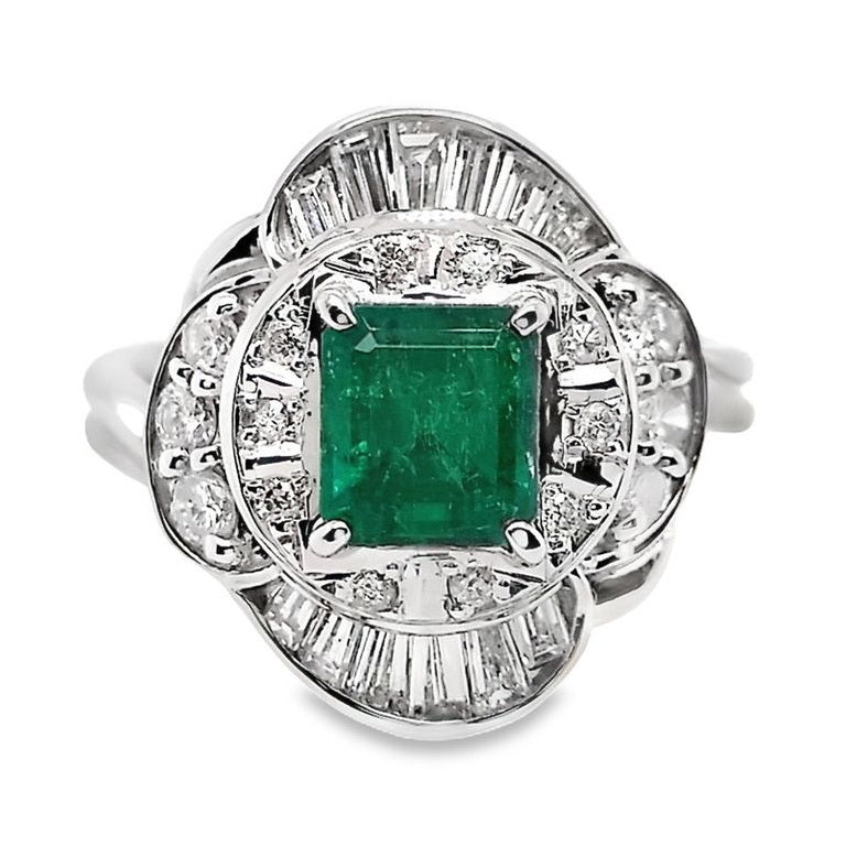 0.88ct NATURAL COLOMBIA EMERALD and 0.58ct NATURAL DIAMONDS set in Platinum Ring