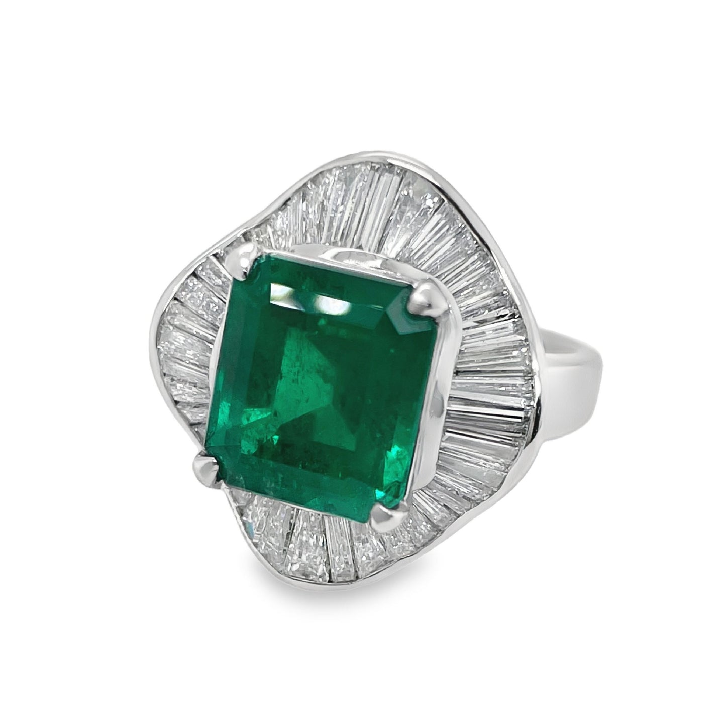 6.19ct Natural Colombia Emerald and 2.47ct Natural Diamonds set with Platinum Ring - SALE